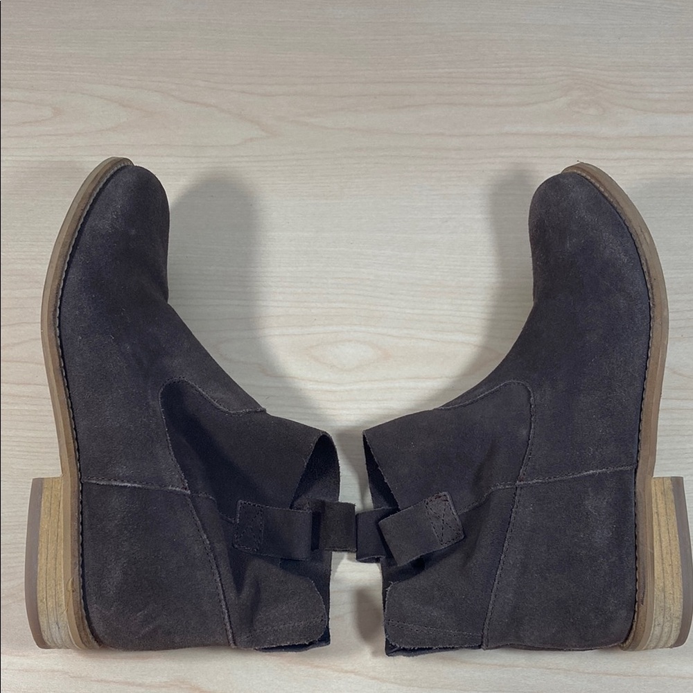 Diba Plane to See Brown Suede Slip on Ankle Boots - Picture 7 of 10